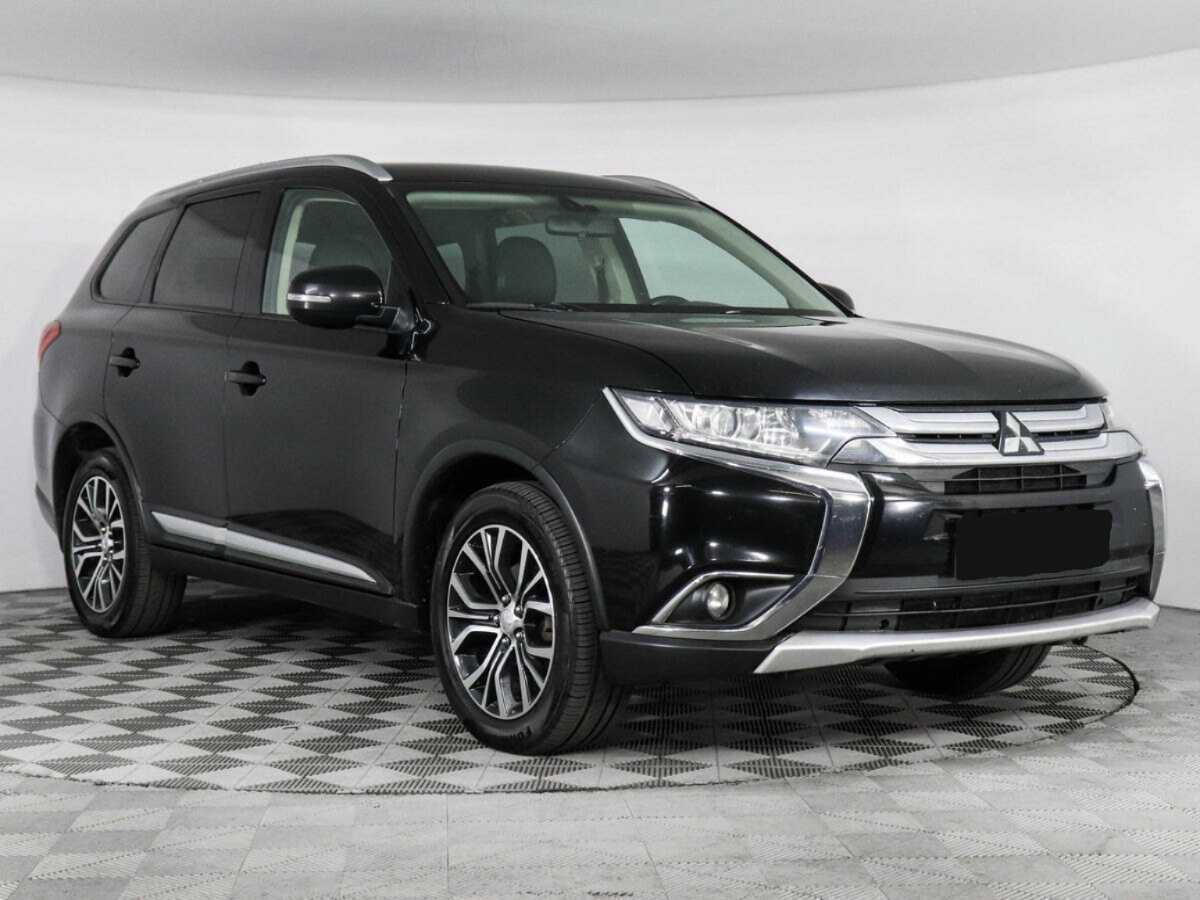 Mitsubishi Outlander 2016 года с пробегом. Фото: #2