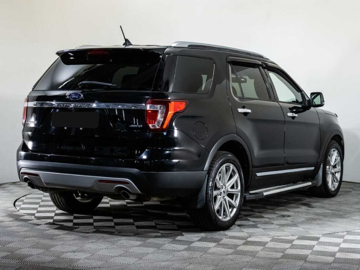 Ford Explorer 2017 года с пробегом. Фото: #3