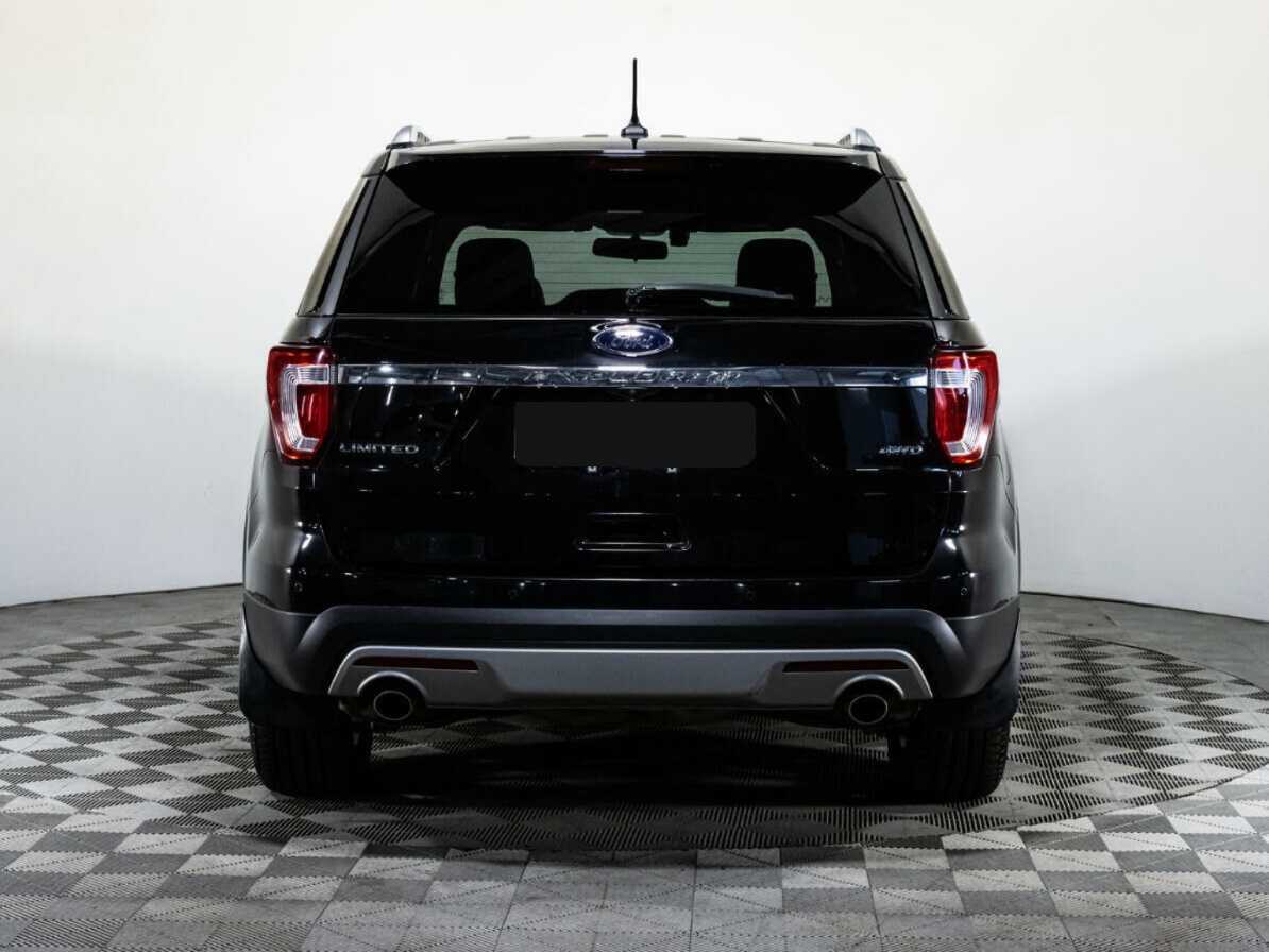 Ford Explorer 2017 года с пробегом. Фото: #4