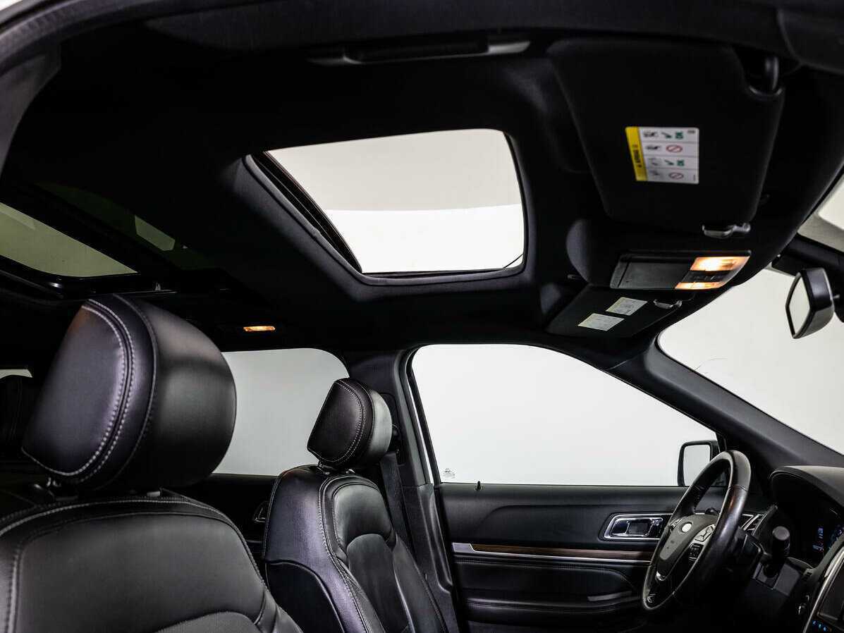 Ford Explorer 2015 года с пробегом. Фото: #15