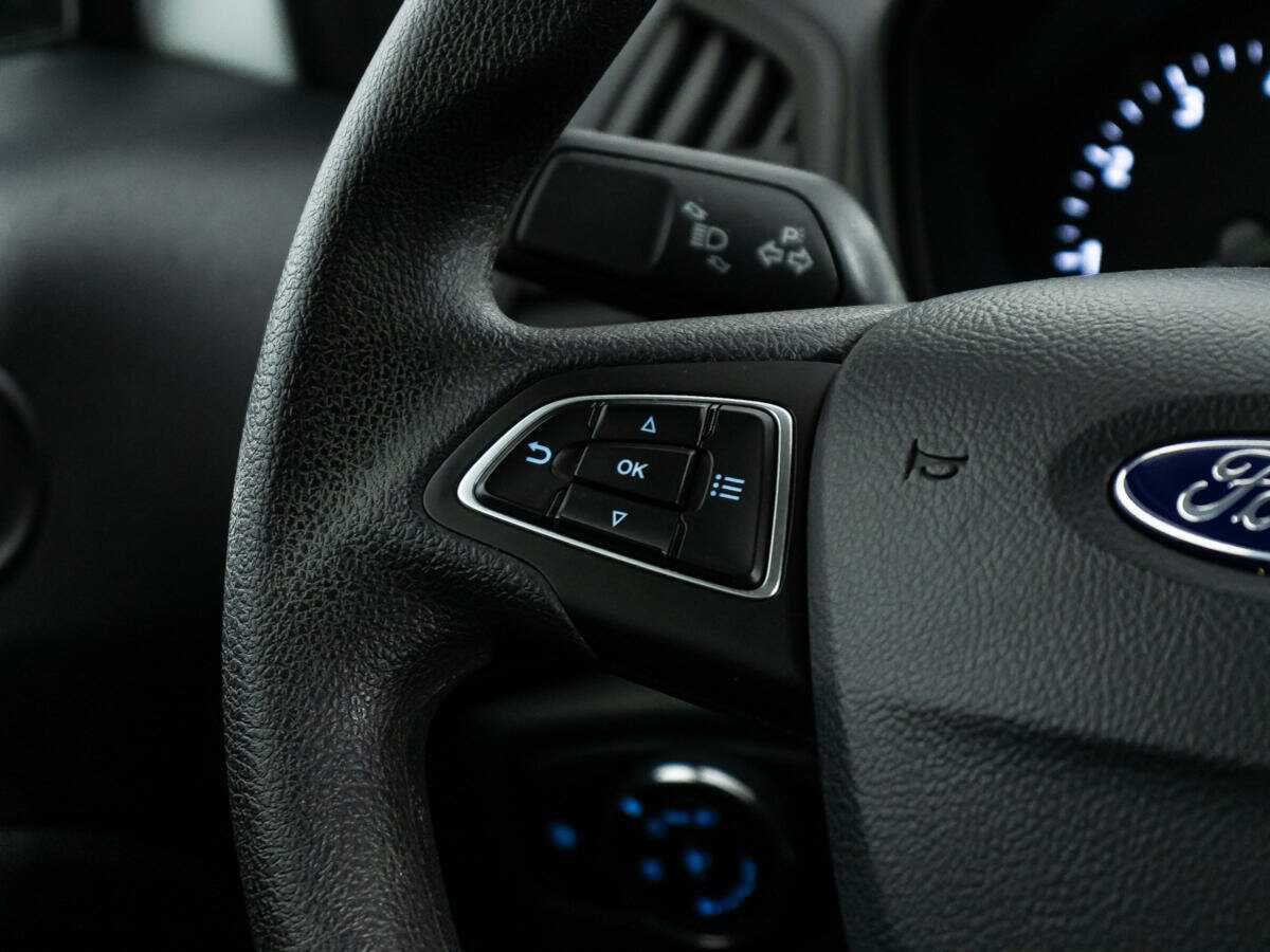 Б/У Форд ЭкоСпорт 2019 года. Фото: #16