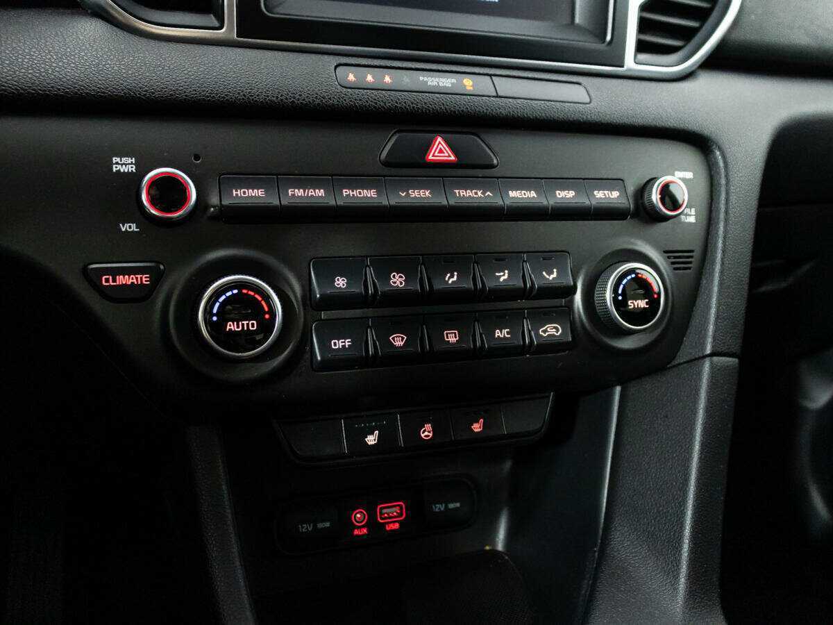 Б/У Киа Спортейдж 2018 года. Фото: #15