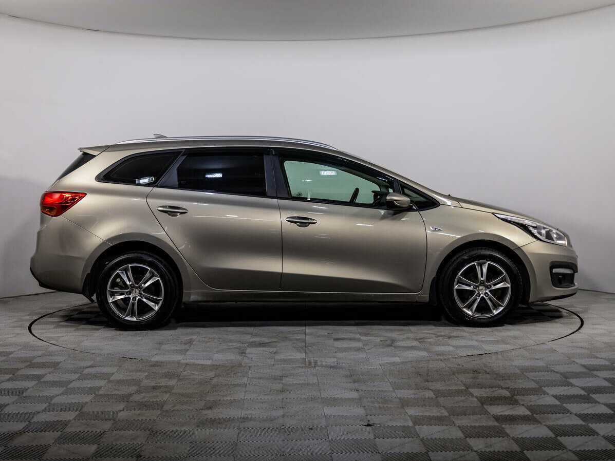 Kia Ceed 2017 года с пробегом. Фото: #2