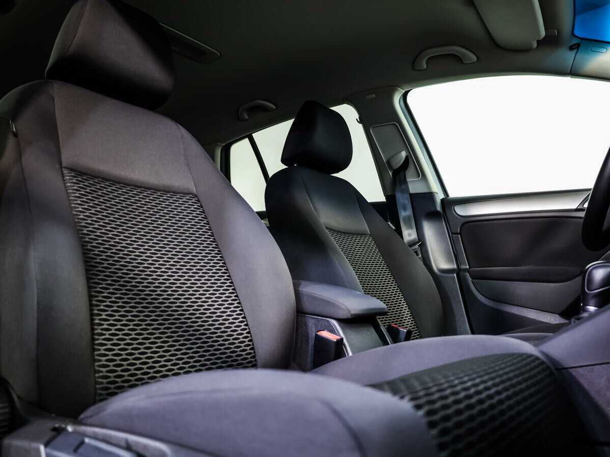 Volkswagen Golf 2012 года с пробегом. Фото: #10