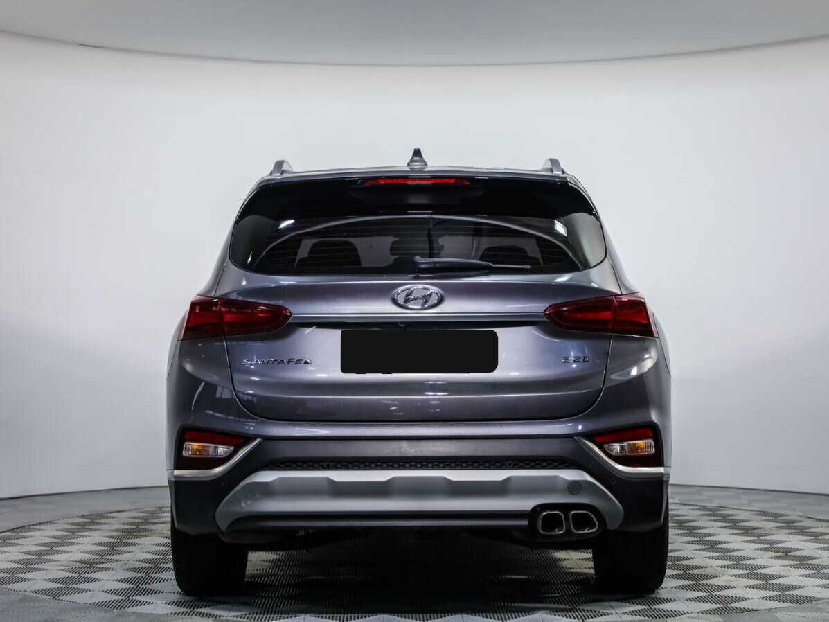 Hyundai Santa Fe 2018 года с пробегом. Фото: #4