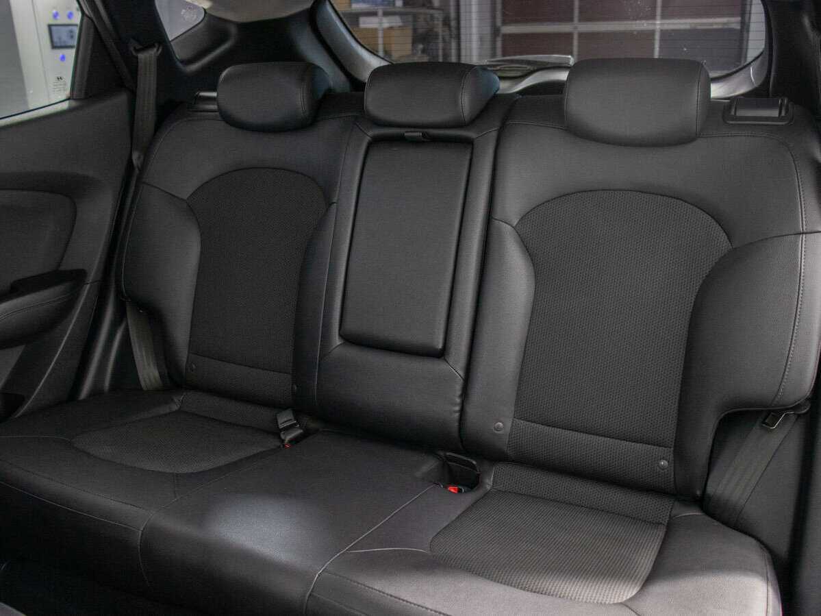 Б/У Хендай ай-икс35 2014 года. Фото: #13