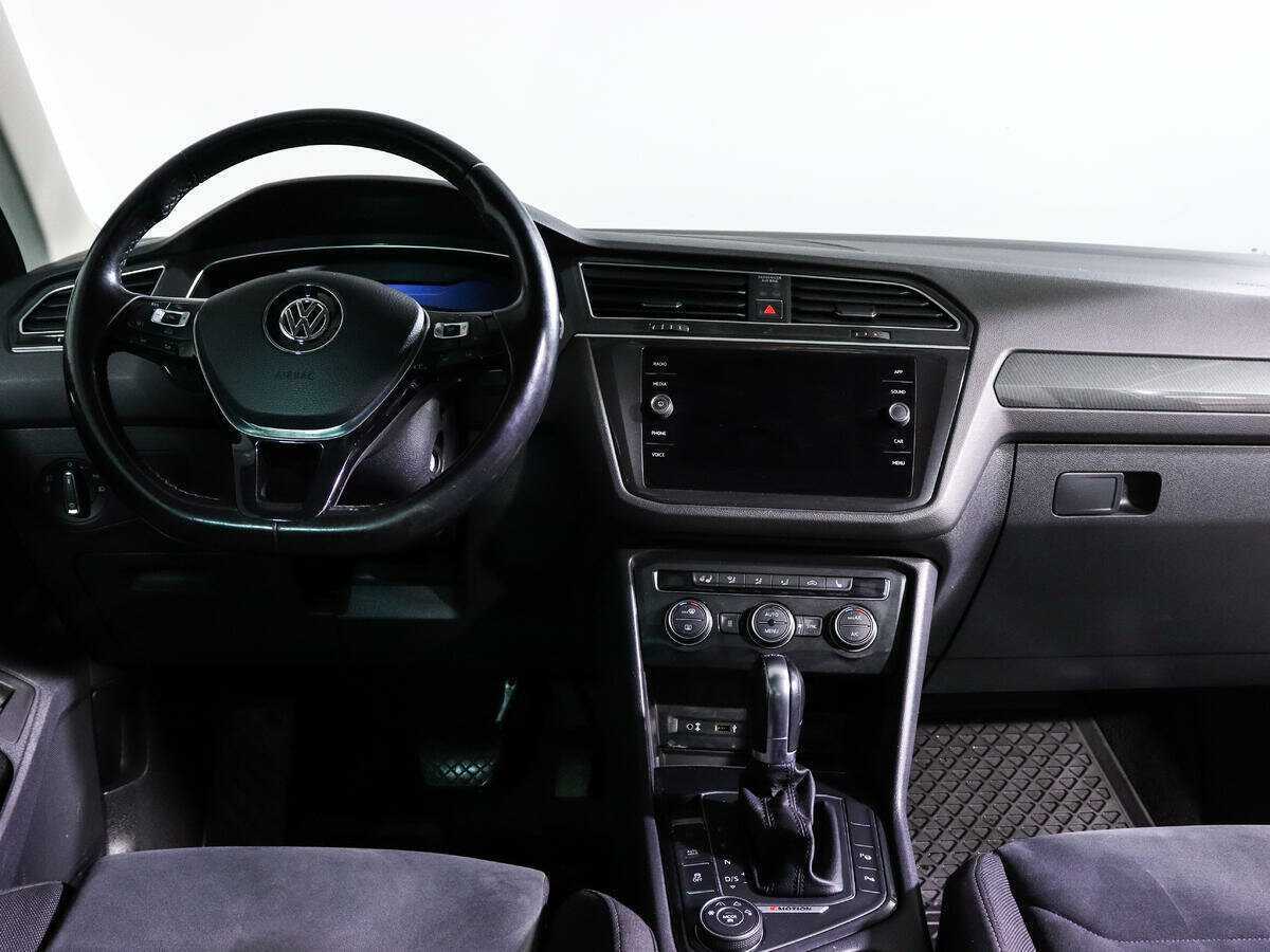 Volkswagen Tiguan 2017 года с пробегом. Фото: #9