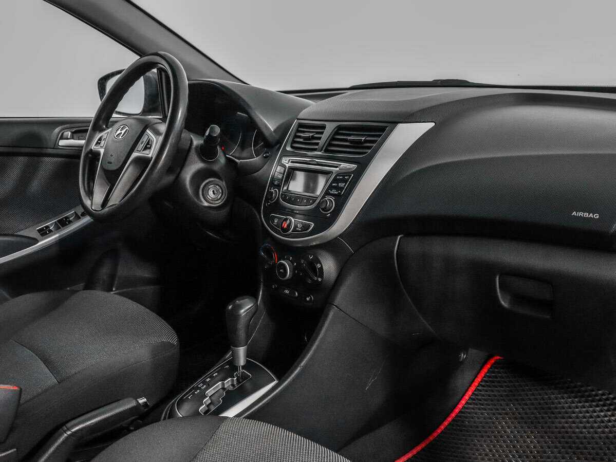 Б/У Хендай Солярис 2013 года. Фото: #10