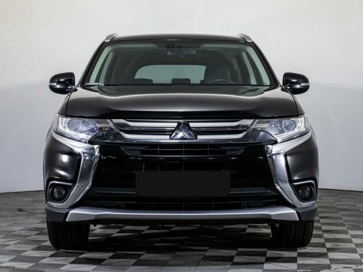 Mitsubishi Outlander 2017 года с пробегом. Фото: #1