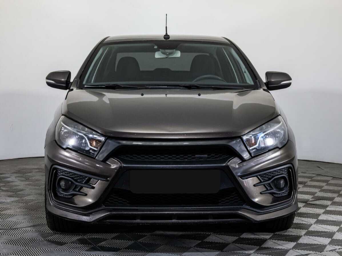 Lada (ВАЗ) Vesta 2016 года с пробегом. Фото: #1