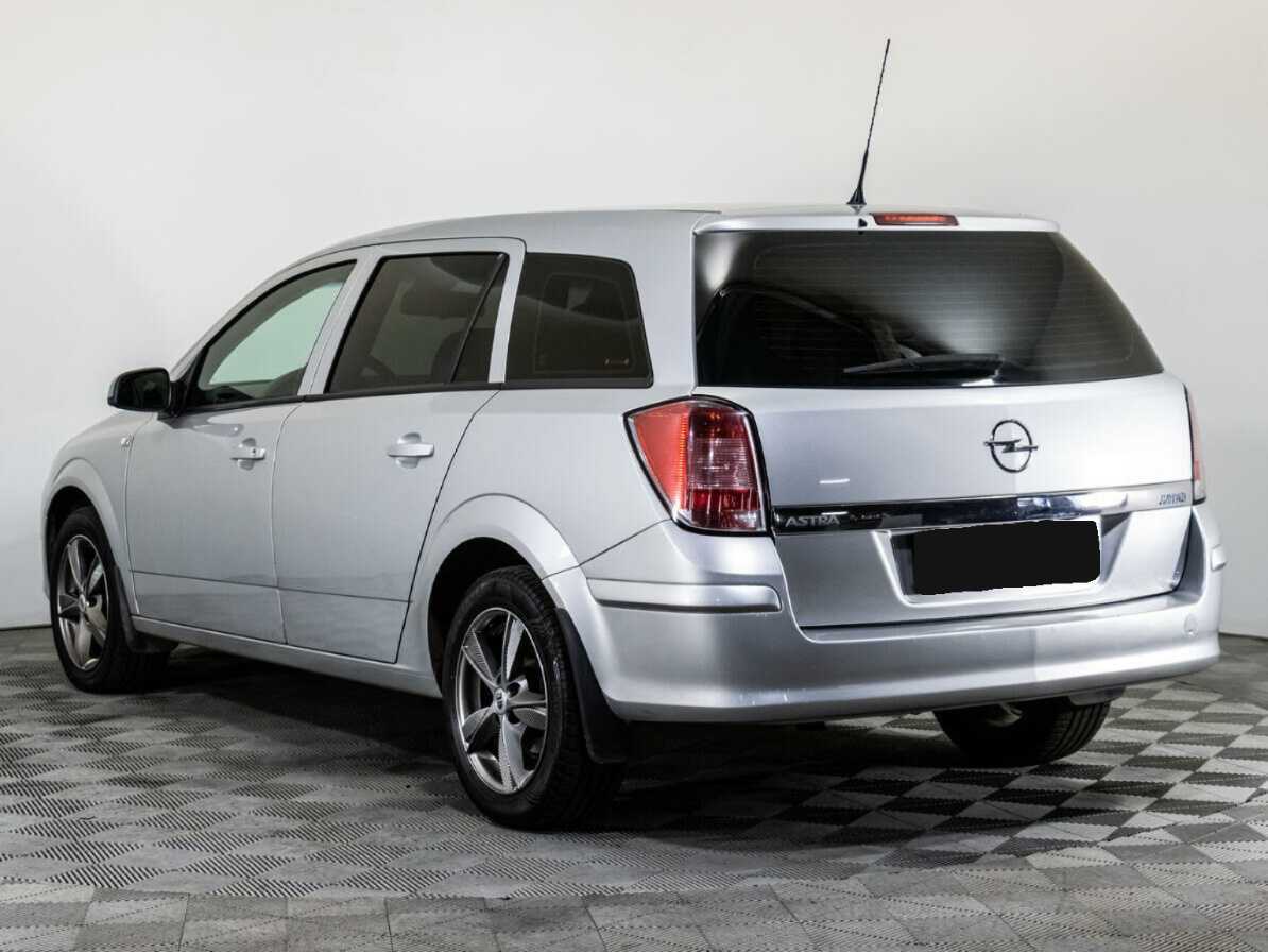 Б/У Опель Астра 2012 года. Фото: #6