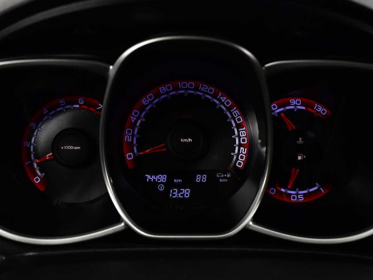 Lada (ВАЗ) Vesta 2019 года с пробегом. Фото: #8