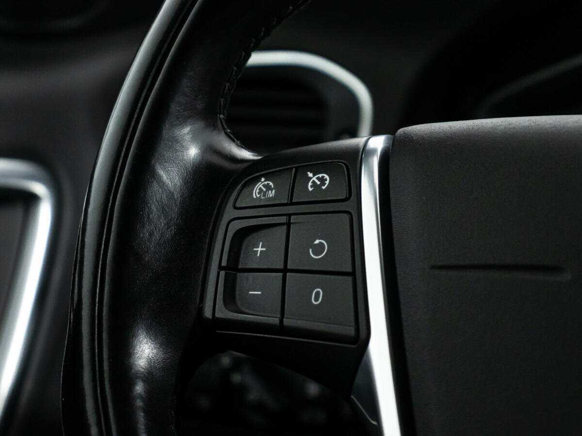 Б/У Вольво С60 2013 года. Фото: #18