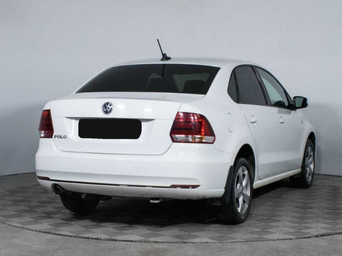 Б/У Фольксваген Поло 2017 года. Фото: #4