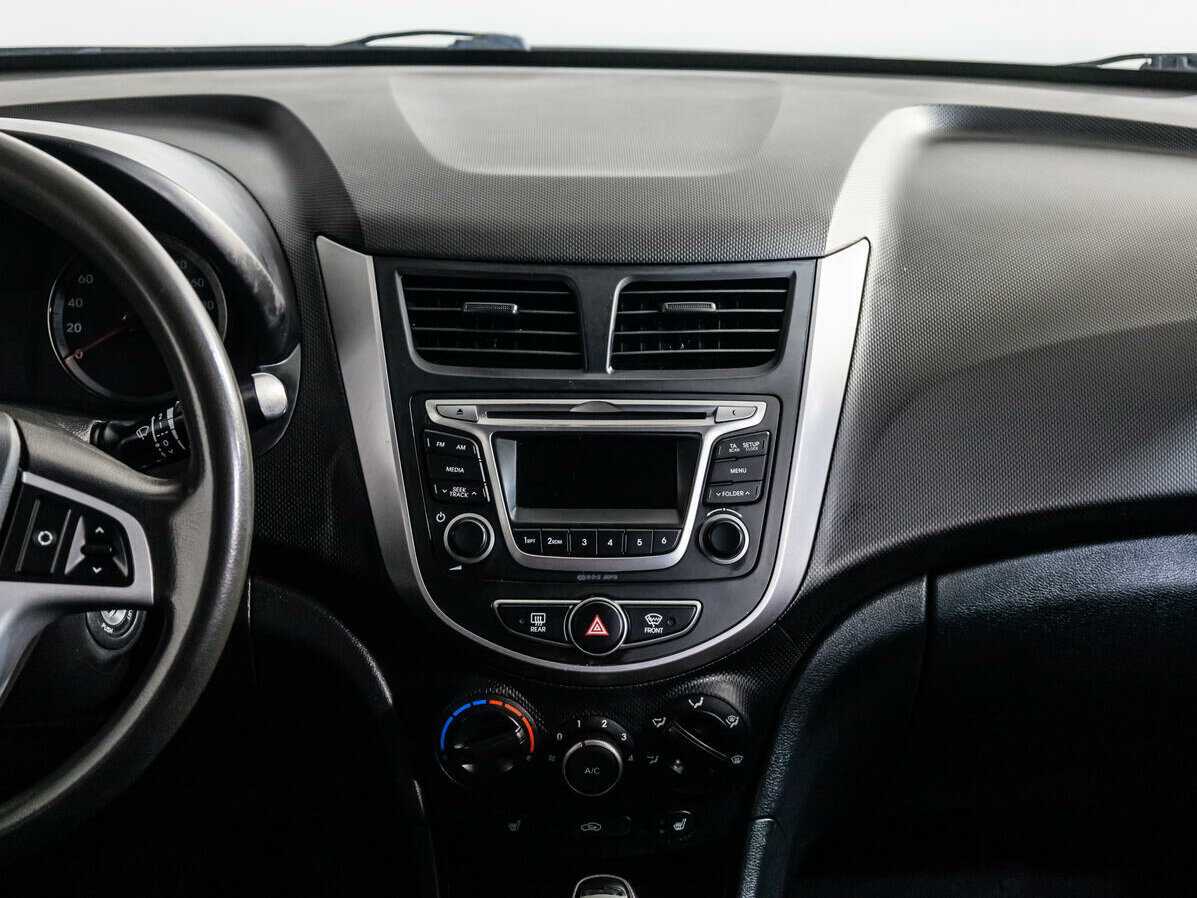 Hyundai Solaris 2014 года с пробегом. Фото: #14