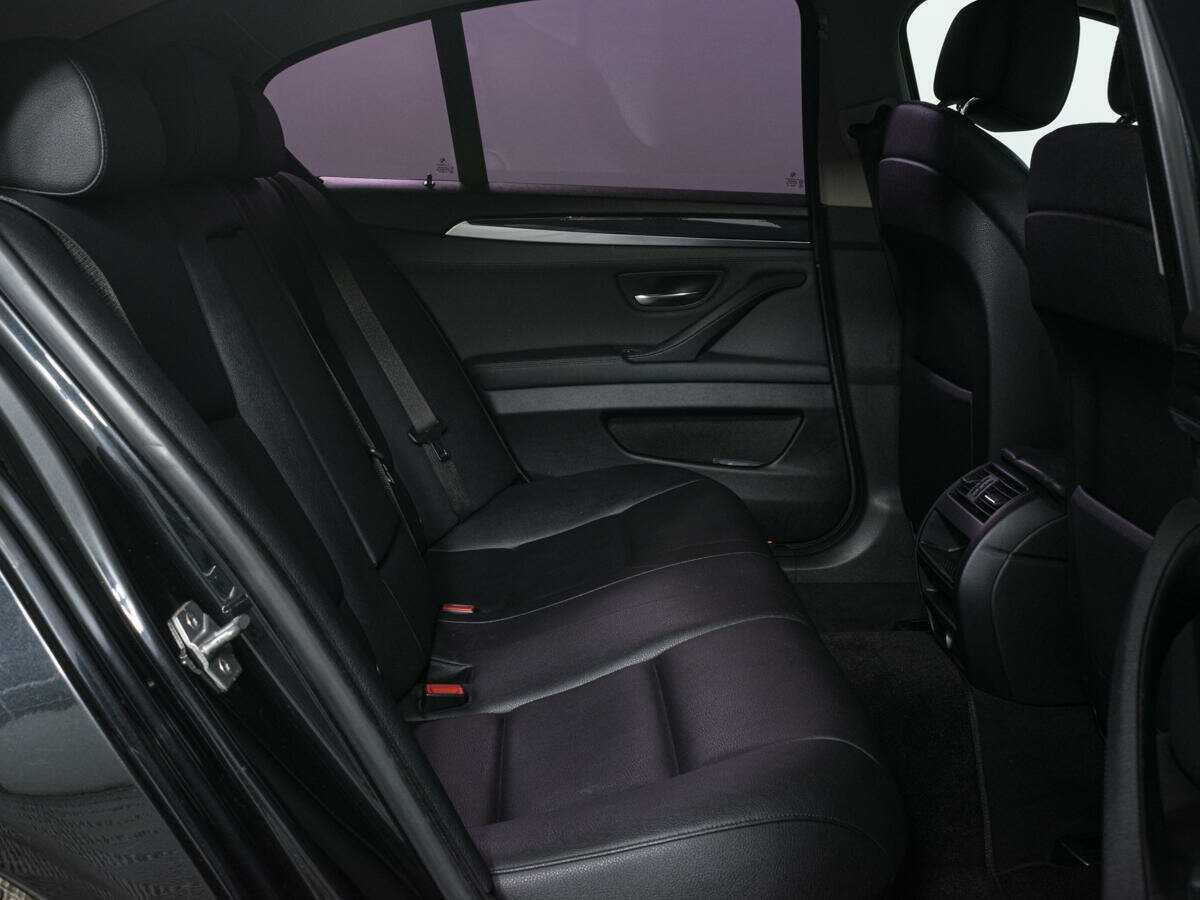 BMW 5 серии 2013 года с пробегом. Фото: #11