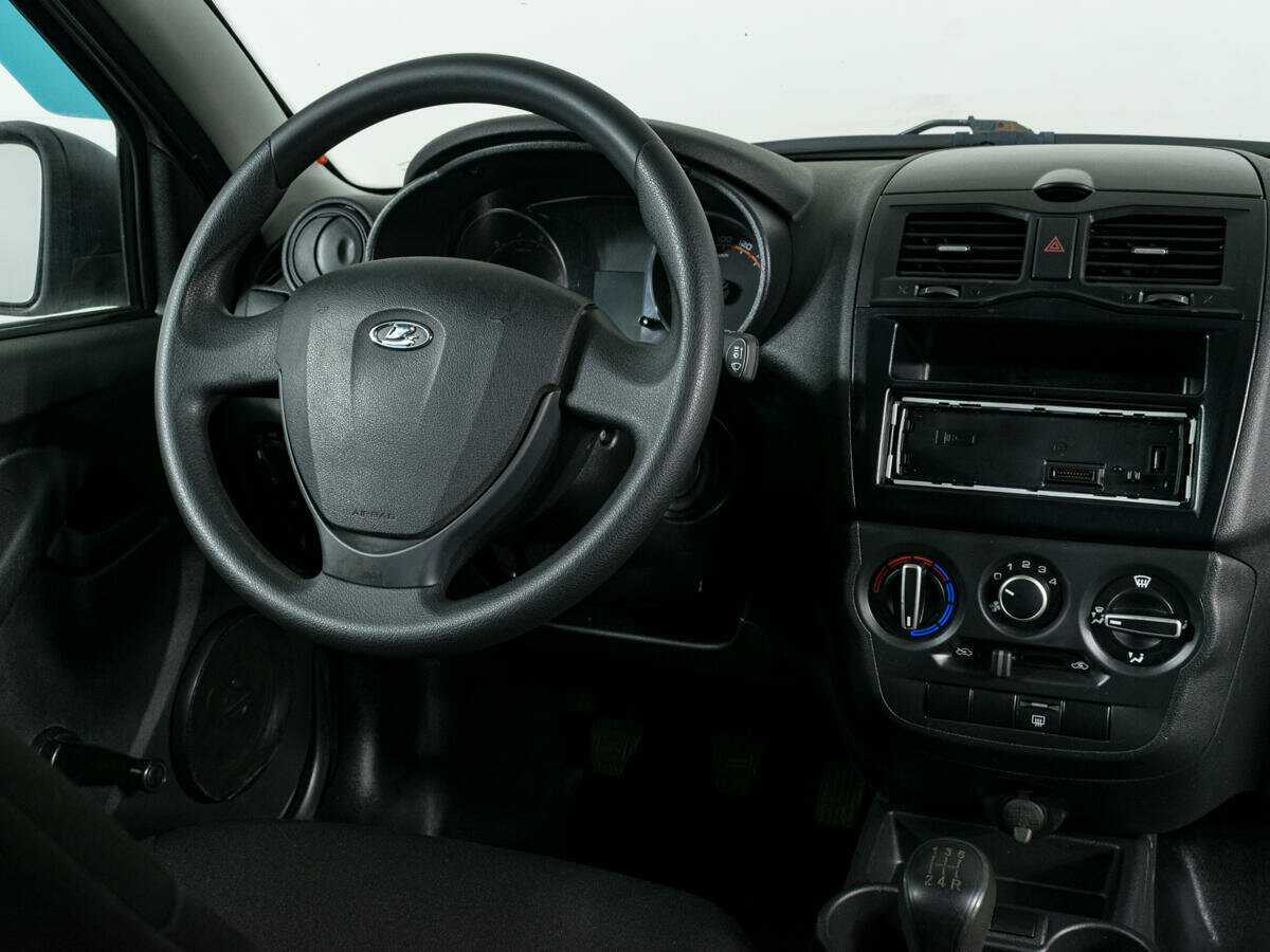 Lada (ВАЗ) Granta 2018 года с пробегом. Фото: #8