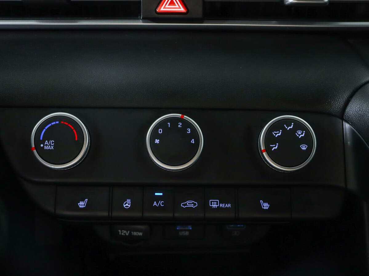 Б/У Хендай Елантра 2021 года. Фото: #14