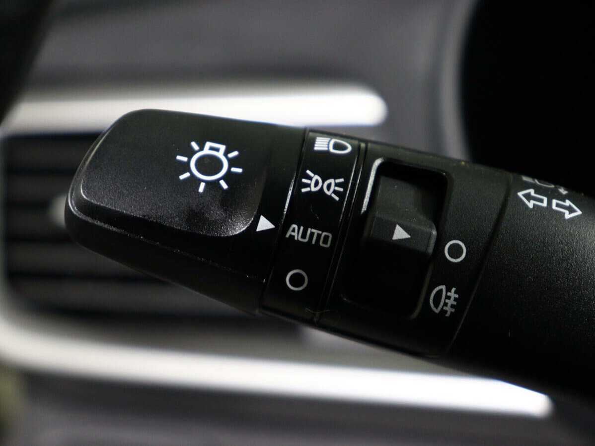 Б/У Киа Оптима 2020 года. Фото: #15