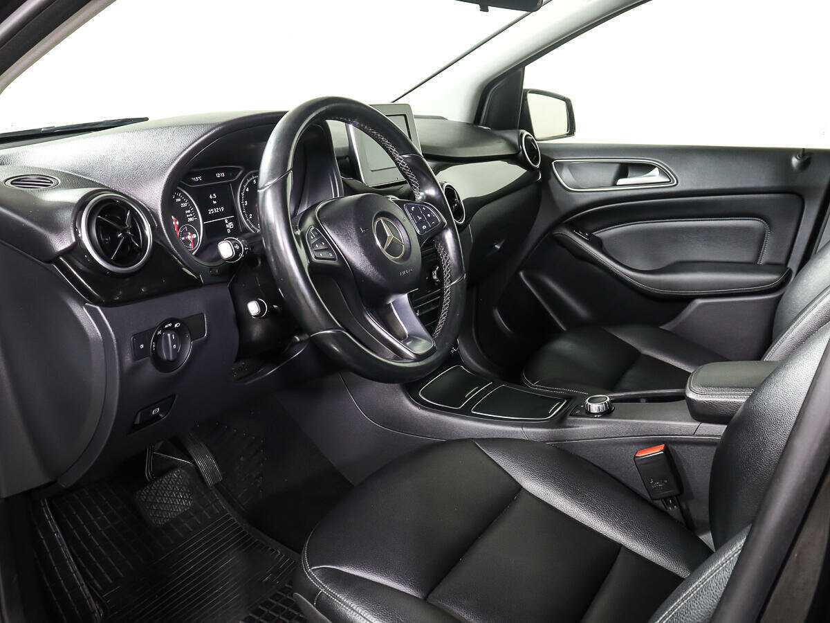 Mercedes-Benz B-Класс 2015 года с пробегом. Фото: #12