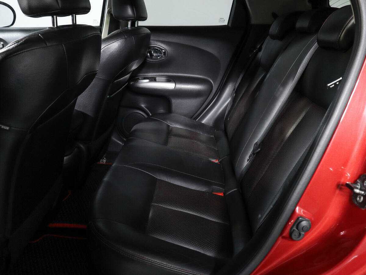 Б/У Ниссан Жук 2012 года. Фото: #9