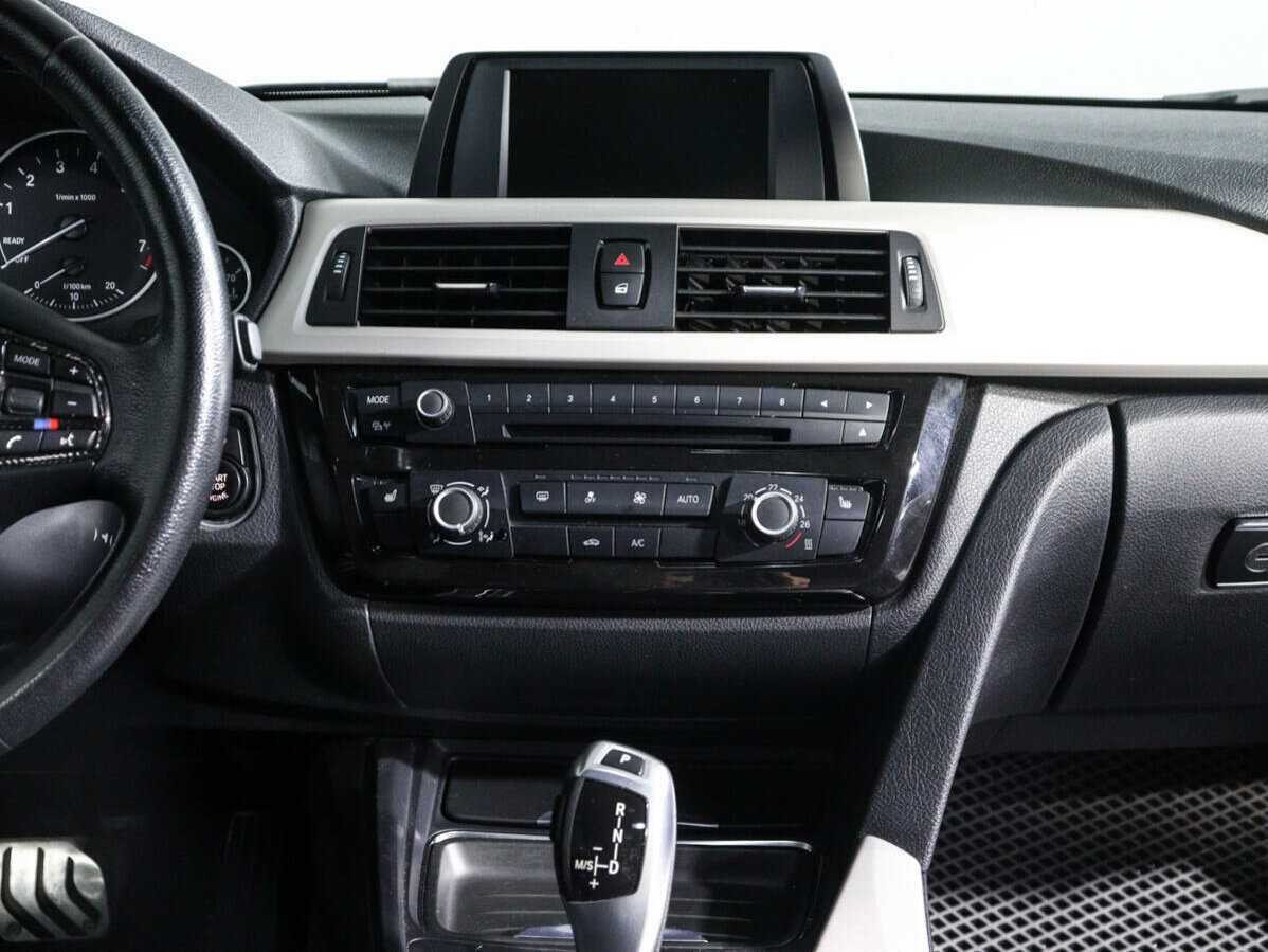 BMW 3 серии 2013 года с пробегом. Фото: #10