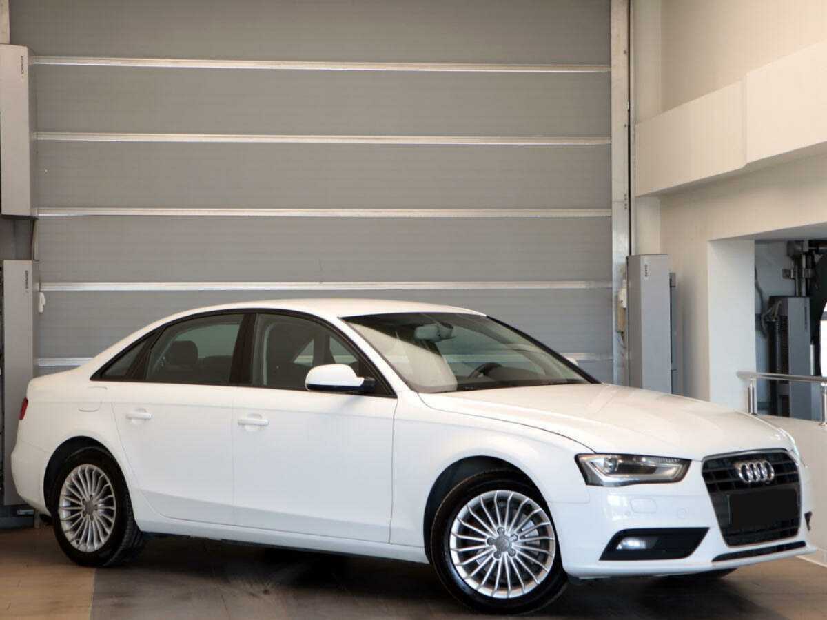 Audi A4 2013 года с пробегом. Фото: #2