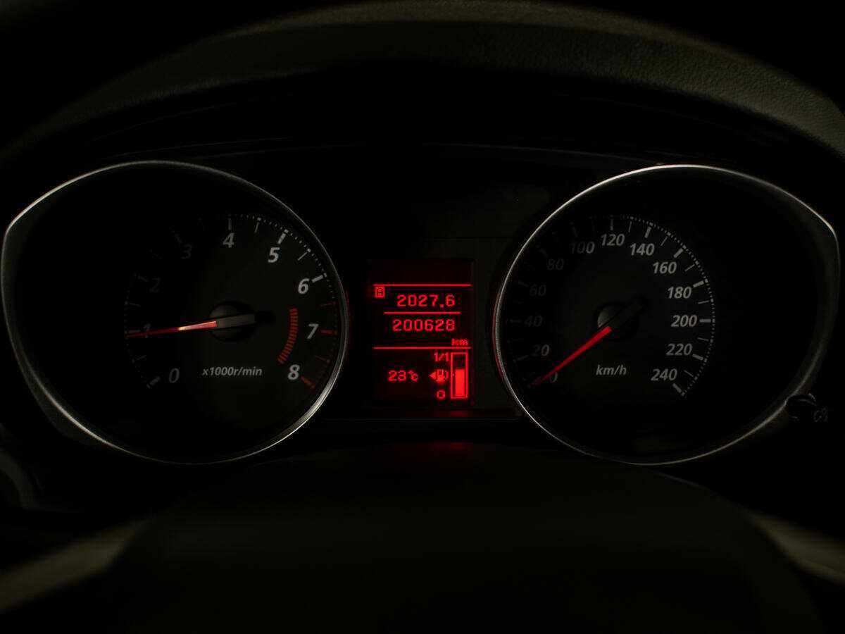 Б/У Митсубиши АС-Икс 2014 года. Фото: #11