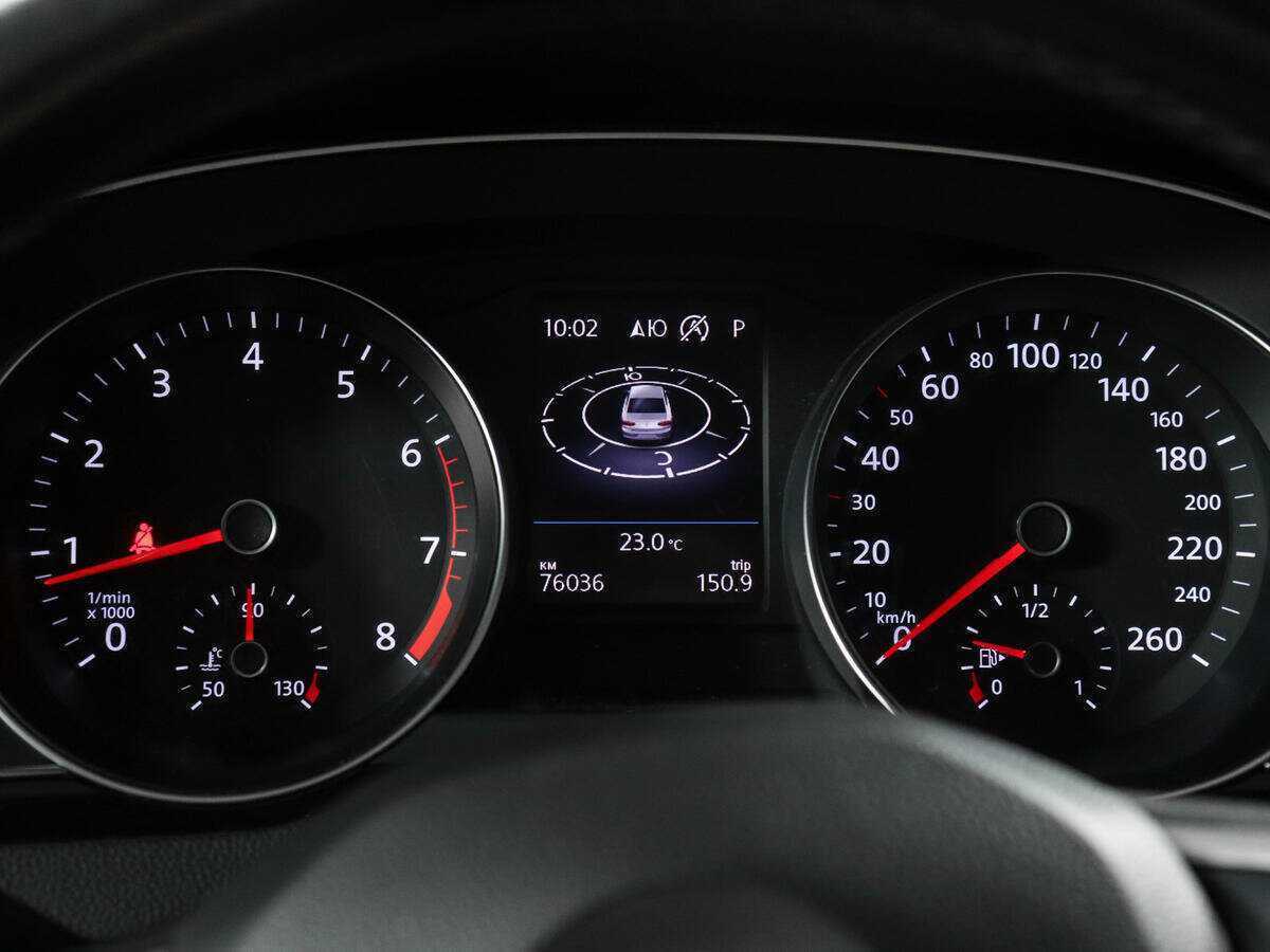 Volkswagen Passat 2020 года с пробегом. Фото: #10