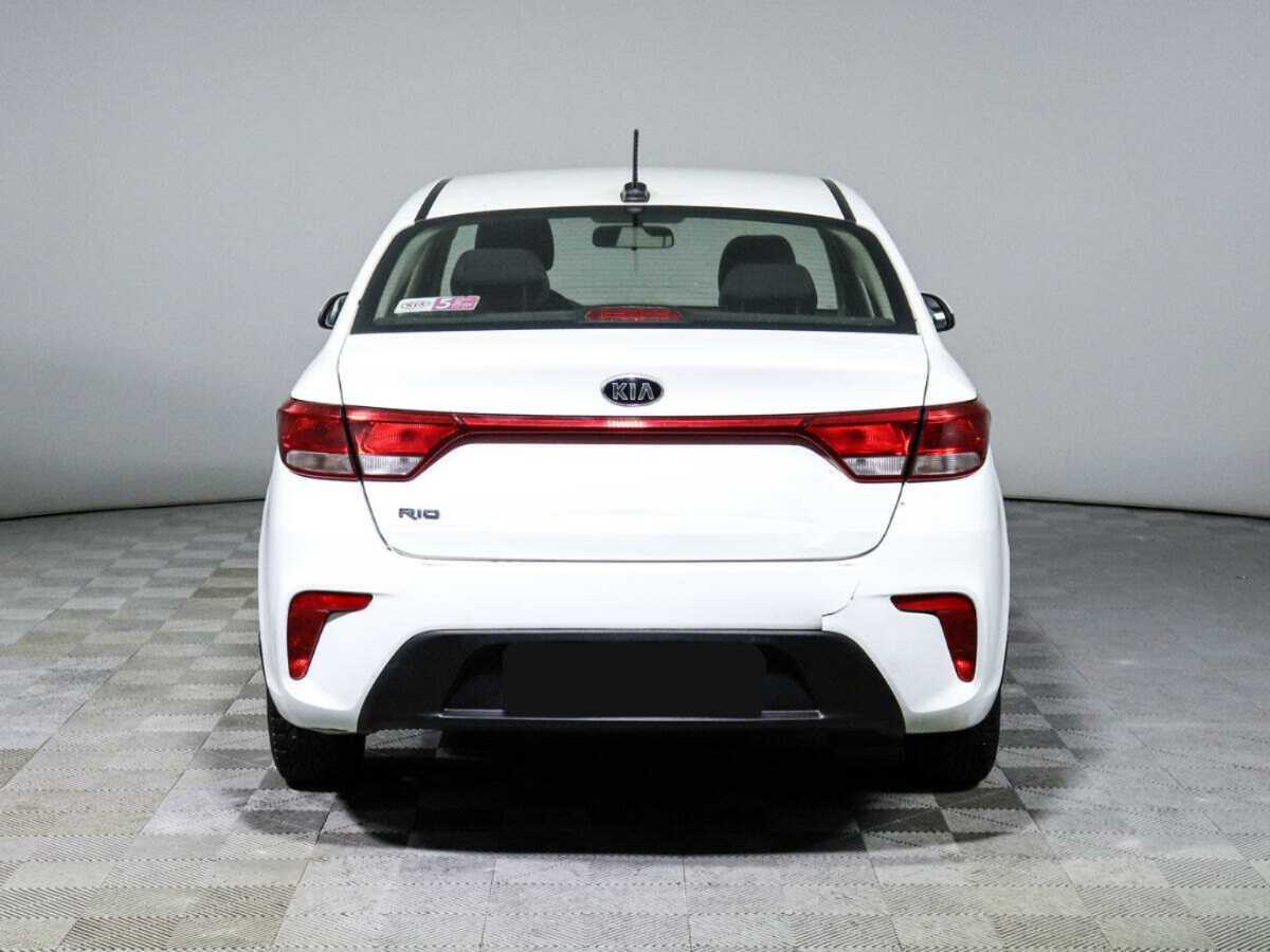 Б/У Киа Рио 2017 года. Фото: #5