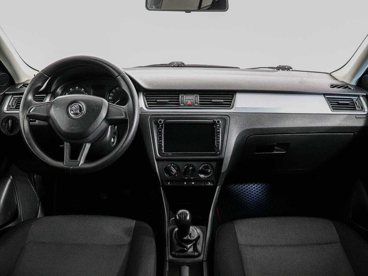 Б/У Шкода Рапид 2014 года. Фото: #10