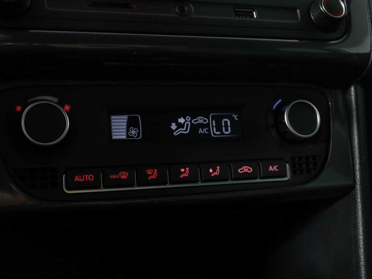 Б/У Фольксваген Поло 2018 года. Фото: #11