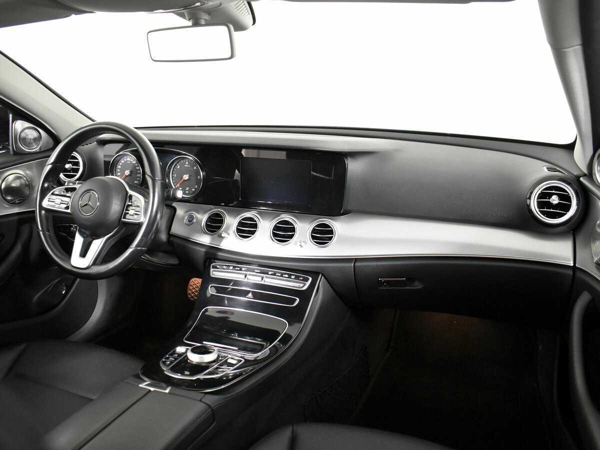 Mercedes-Benz E-Класс 2019 года с пробегом. Фото: #10