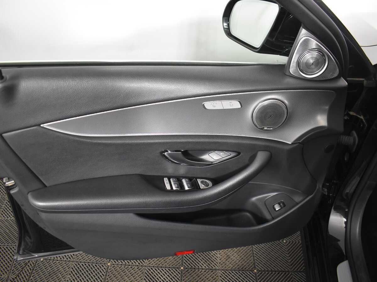 Mercedes-Benz E-Класс 2019 года с пробегом. Фото: #14