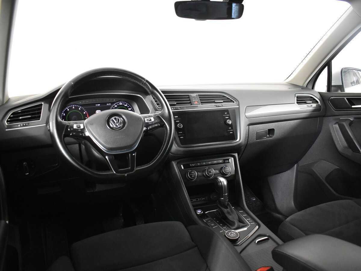 Б/У Фольксваген Тигуан 2017 года. Фото: #12