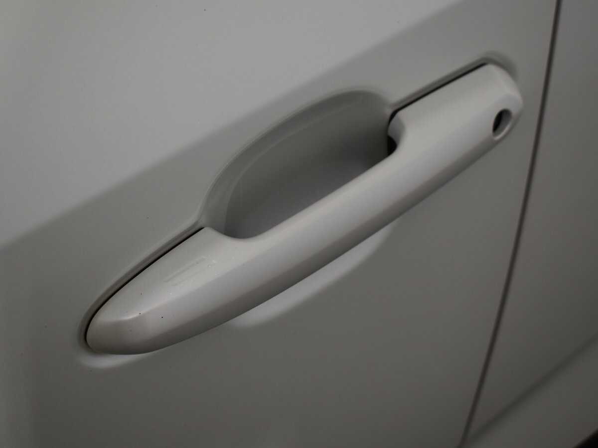 Toyota RAV4 2021 года с пробегом. Фото: #7