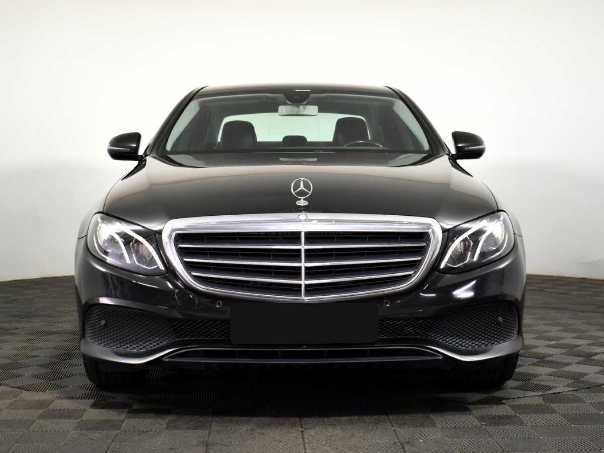 Mercedes-Benz E-Класс 2016 года с пробегом. Фото: #1