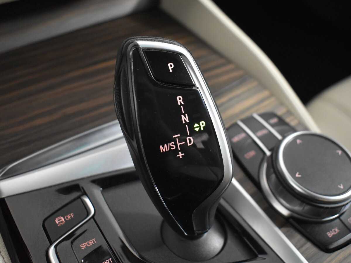 BMW 5 серии 2019 года с пробегом. Фото: #17