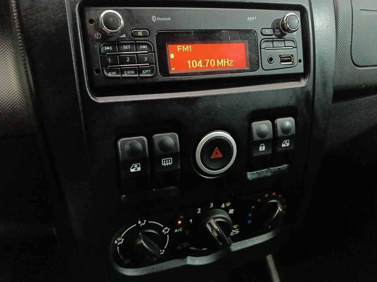 Lada (ВАЗ) Largus 2019 года с пробегом. Фото: #12