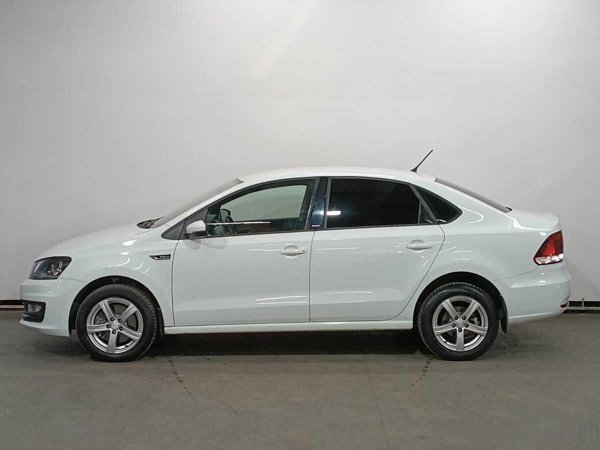 Б/У Фольксваген Поло 2016 года. Фото: #3