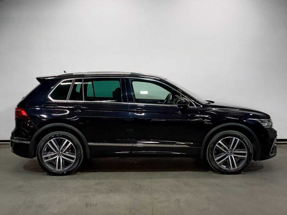 Volkswagen Tiguan 2021 года с пробегом. Фото: #3