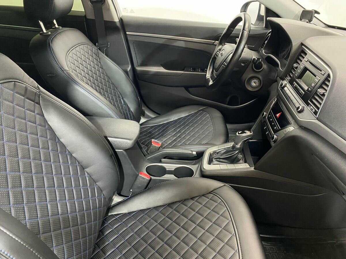 Б/У Хендай Елантра 2017 года. Фото: #9