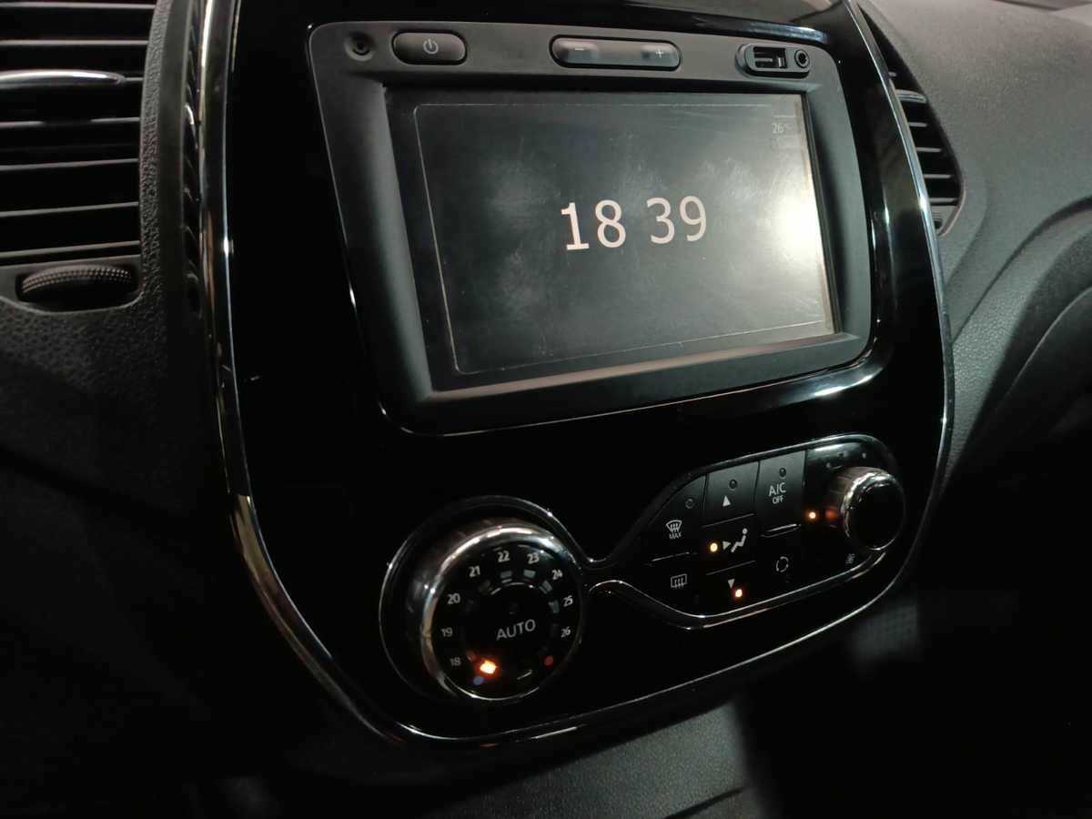 Б/У Рено Каптюр 2016 года. Фото: #13