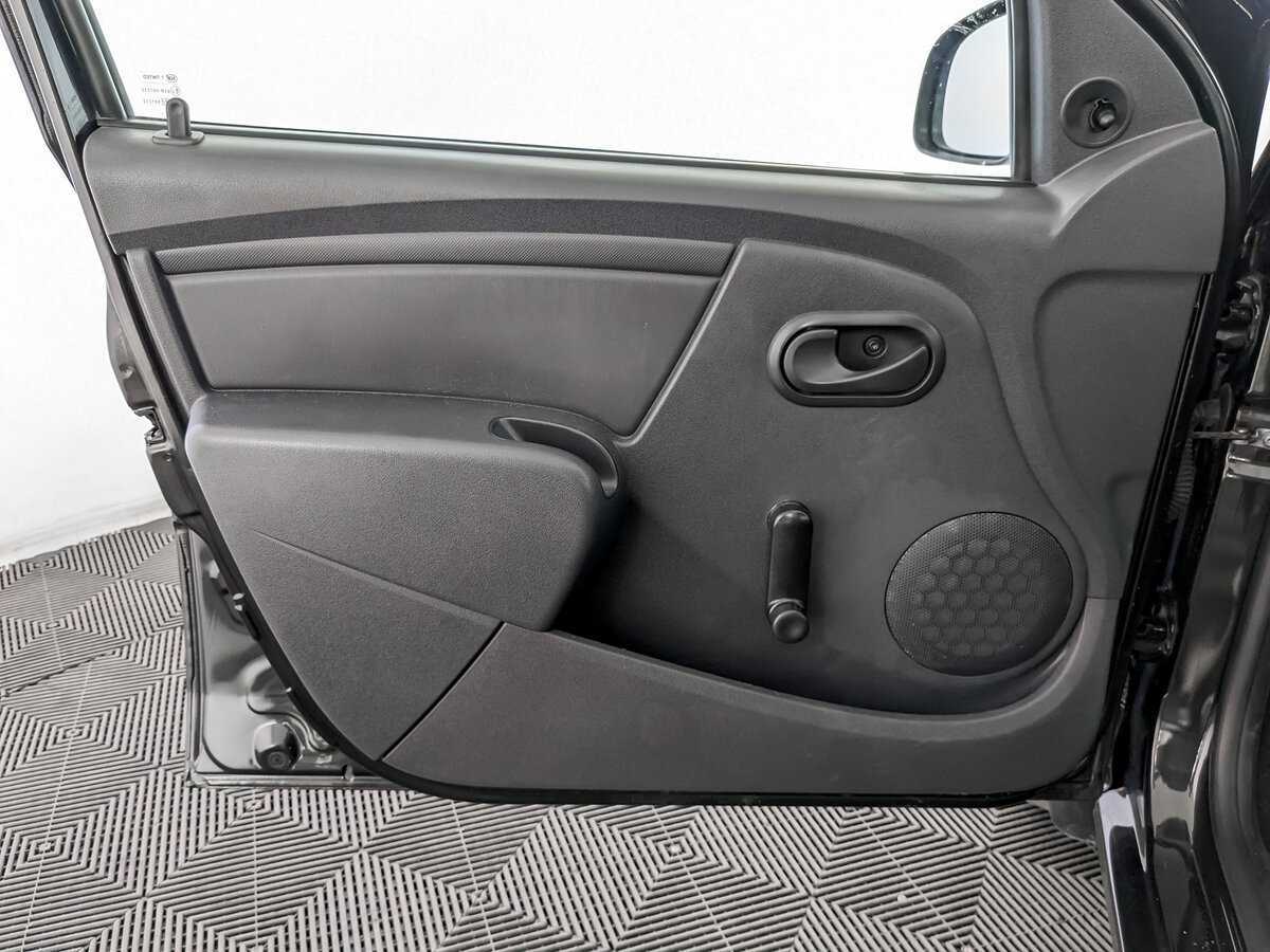 Lada (ВАЗ) Largus 2019 года с пробегом. Фото: #14