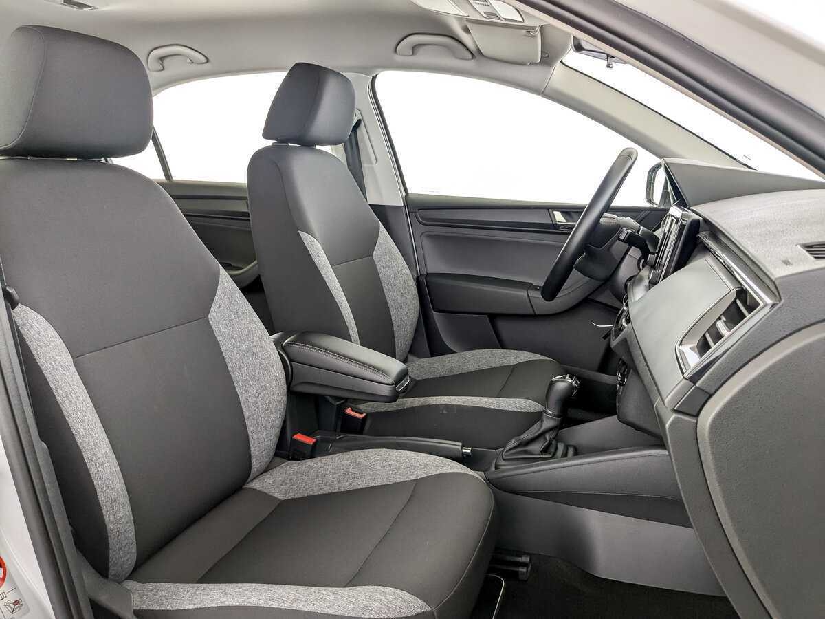 Б/У Шкода Рапид 2021 года. Фото: #18