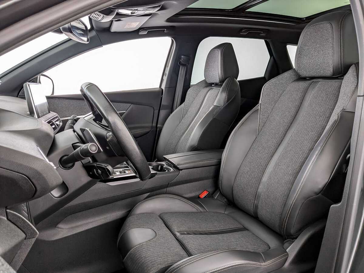 Б/У Пежо 3008 2018 года. Фото: #15