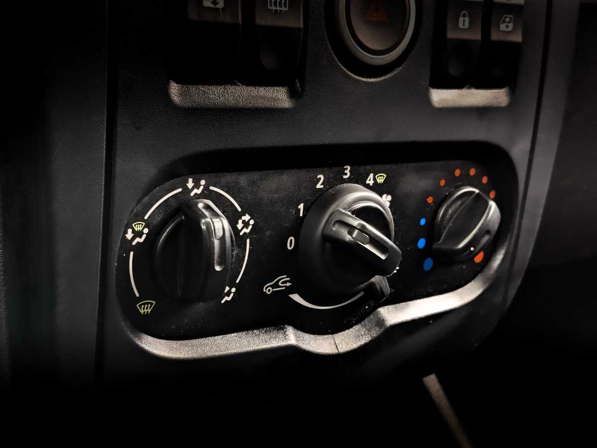 Lada (ВАЗ) Largus 2019 года с пробегом. Фото: #20