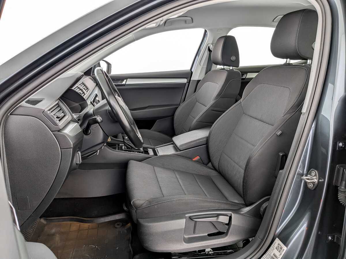 Б/У Шкода Суперб 2018 года. Фото: #15