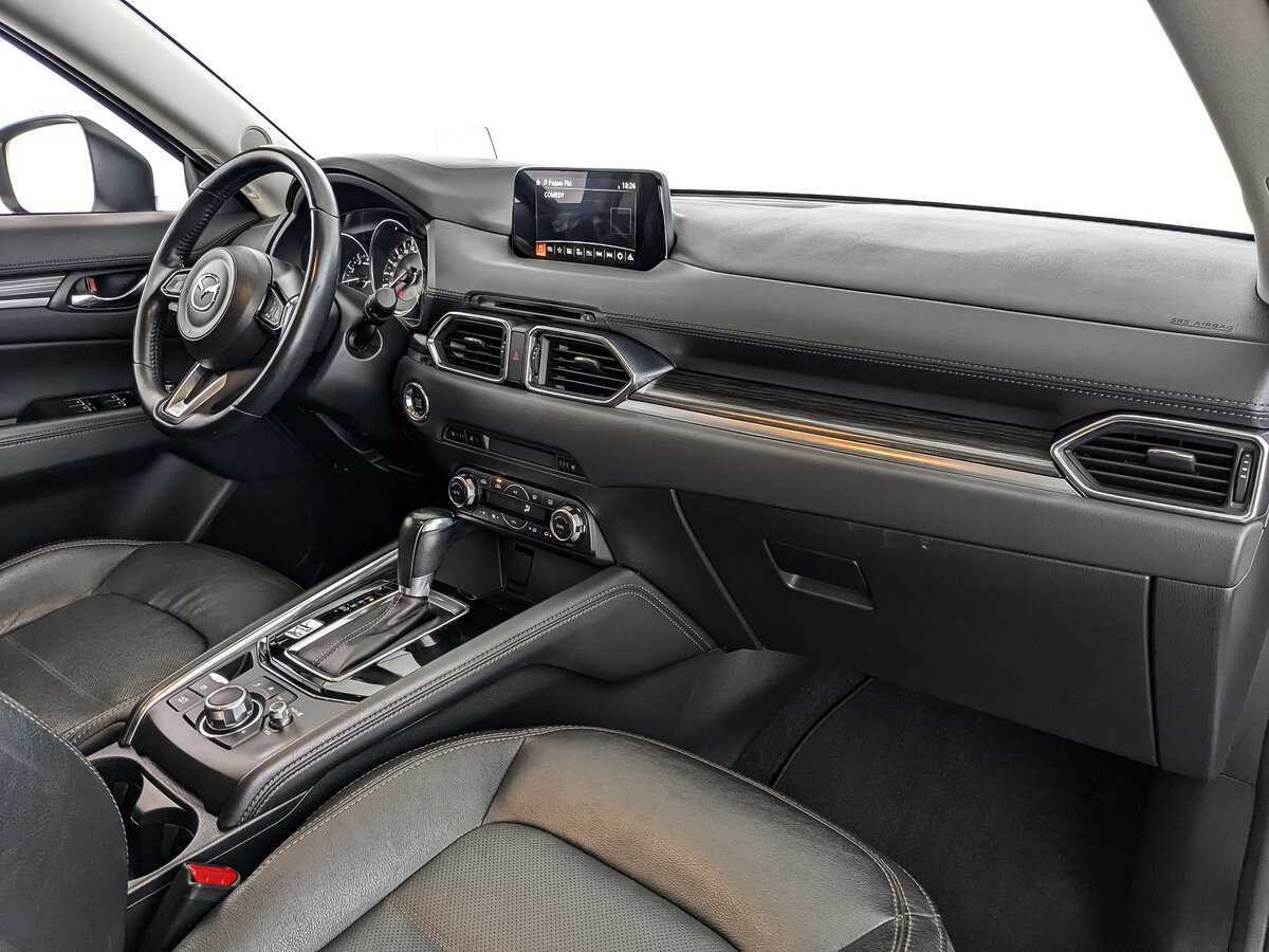 Б/У Мазда Ц-Икс-5 2017 года. Фото: #8