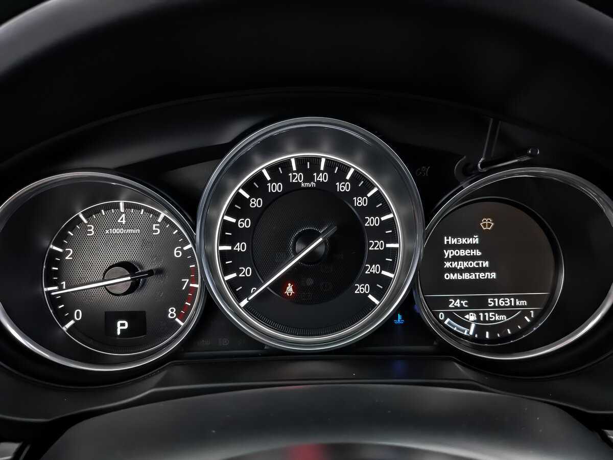 Б/У Мазда Ц-Икс-5 2017 года. Фото: #11